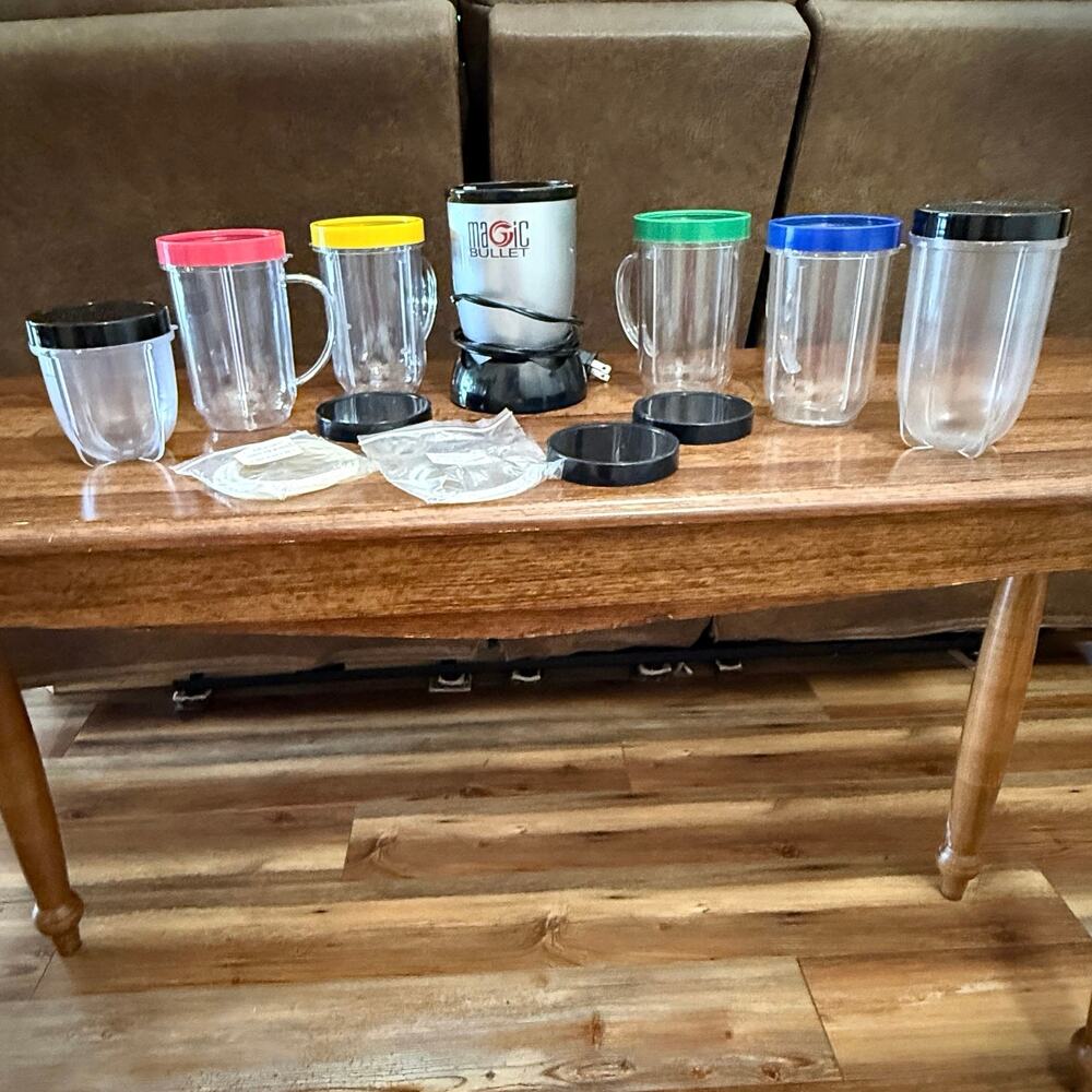 Vintage 2003 Magic Bullet MB-1001 Blender Set Cups Flat Blade Tested Works